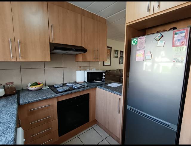 2 BEDROOM APARTMENT FOR SALE IN MEYERSDAL